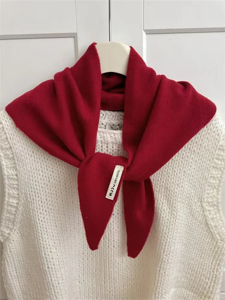 Écharpe Femme Laine Triangle – Chaude & Tendance