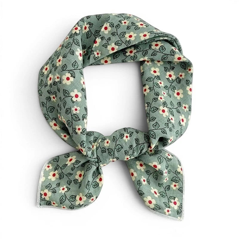Foulard carré femme floral chic 55x55