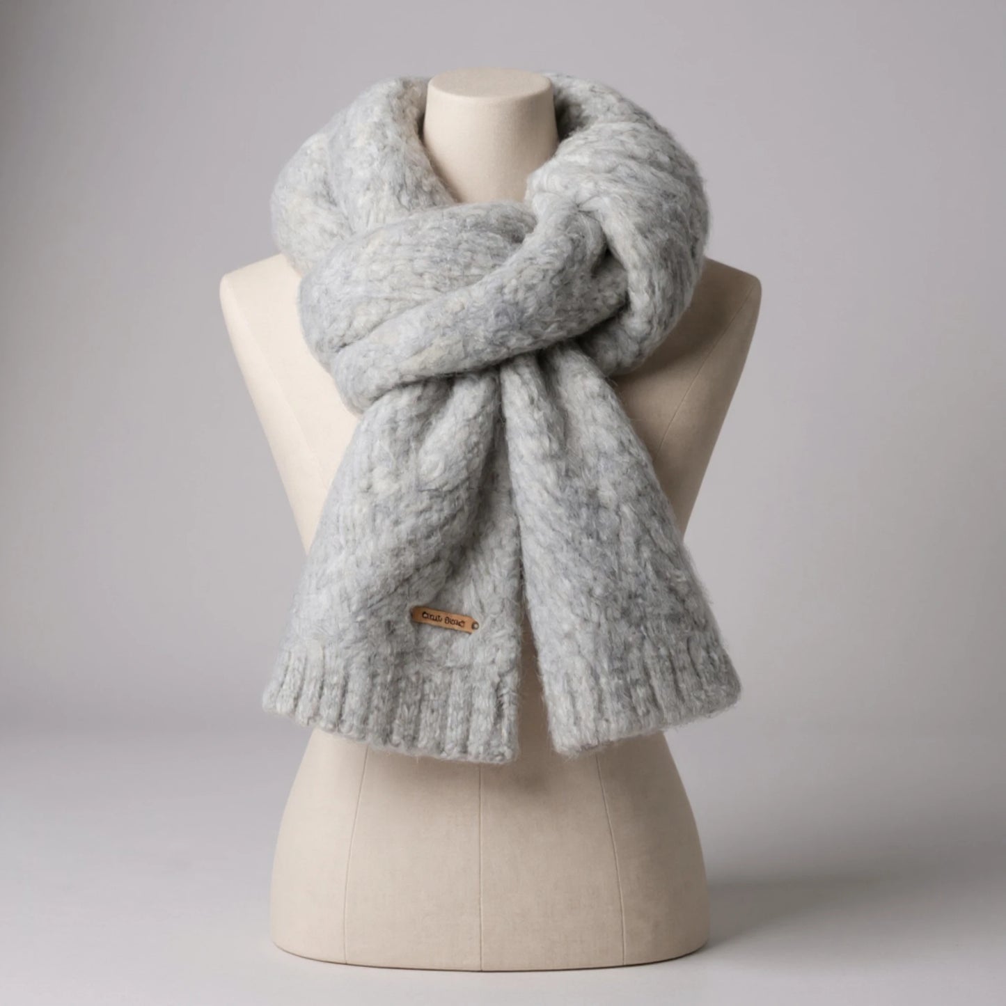 Écharpe femme en laine tricotée<br>Épaisse, chaude et élégante