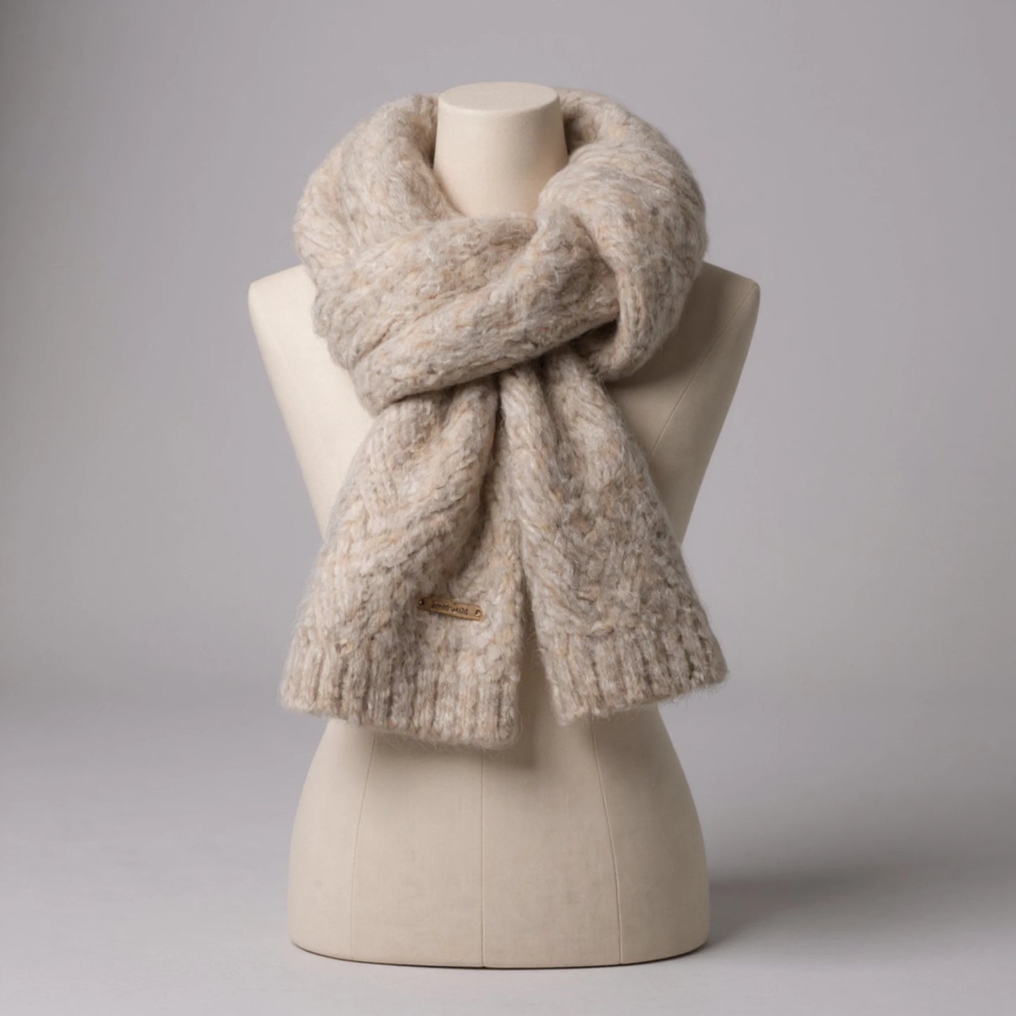 Écharpe femme en laine tricotée<br>Épaisse, chaude et élégante