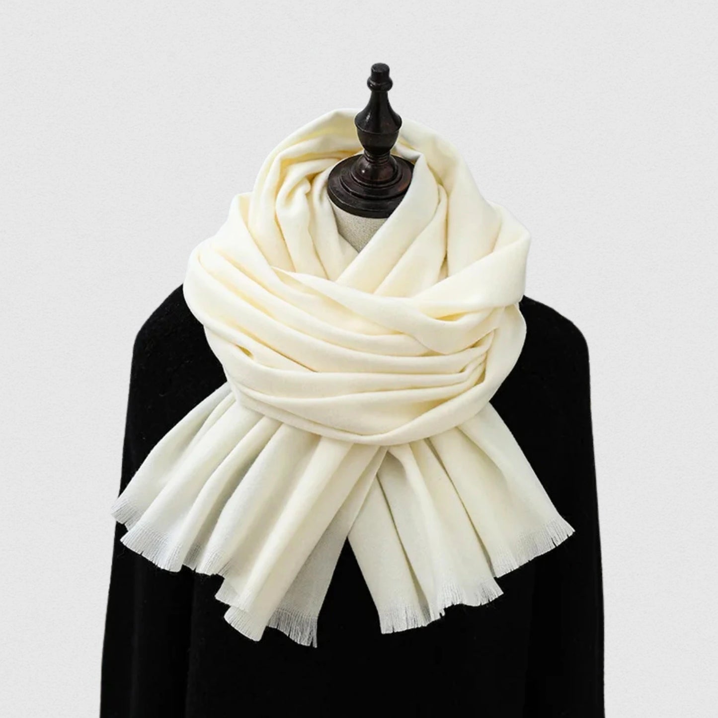 Écharpe unisexe polaire blanc crème – grand châle 70×195 cm – Maison Amavia