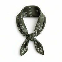 Foulard femme carré cajou floral effet soie